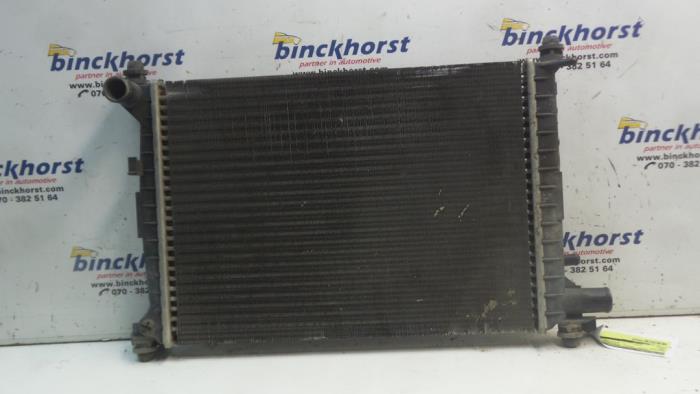 Usagé Radiateur Ford Fiesta 4 1.4i CLX 16V Prix € 26,25 Règlement à la marge proposé par Binckhorst BV
