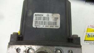 ABS-pump från en Ford Mondeo III 2.0 16V 2001