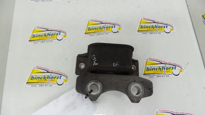 Used Engine mount Opel Combo (Corsa C) 1.7 DI 16V Price € 31,50 Margin scheme offered by Binckhorst BV