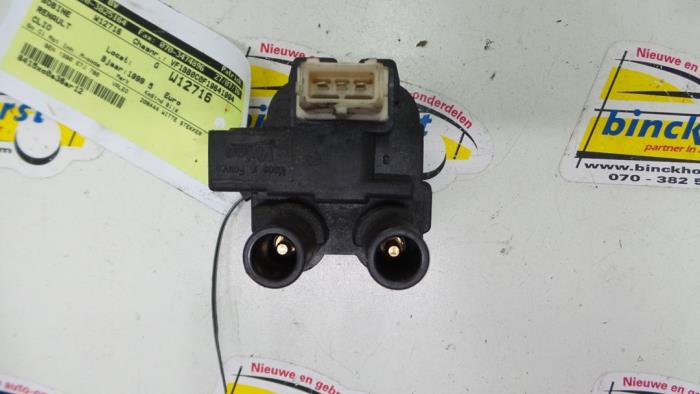 Usagé Bobine Renault Clio II (BB/CB) 1.4 Prix € 15,75 Règlement à la marge proposé par Binckhorst BV