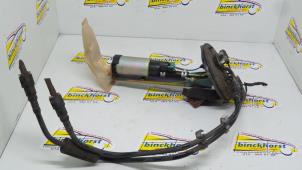 Usados Bomba eléctrica de combustible Honda Prelude (BB) 2.0i 16V Precio € 52,50 Norma de margen ofrecido por Binckhorst BV