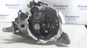 Usagé Boîte de vitesse Hyundai Coupe 2.0i 16V Prix € 210,00 Règlement à la marge proposé par Binckhorst BV