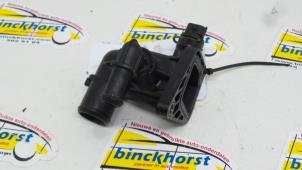 Usagé Boîtier thermostat Fiat Punto Evo Prix € 10,50 Règlement à la marge proposé par Binckhorst BV