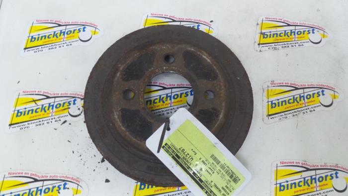 Rear brake drum from a Nissan Micra (K11) 1.3 LX,SLX 16V 1998