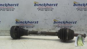 Used Front drive shaft, left Volkswagen Vento (1H2) 1.8 i Price € 42,00 Margin scheme offered by Binckhorst BV