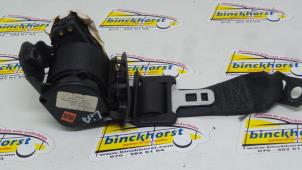 Used Rear seatbelt, left Chrysler Neon II 2.0 16V LE,SE,CS,Sport Price € 42,00 Margin scheme offered by Binckhorst BV