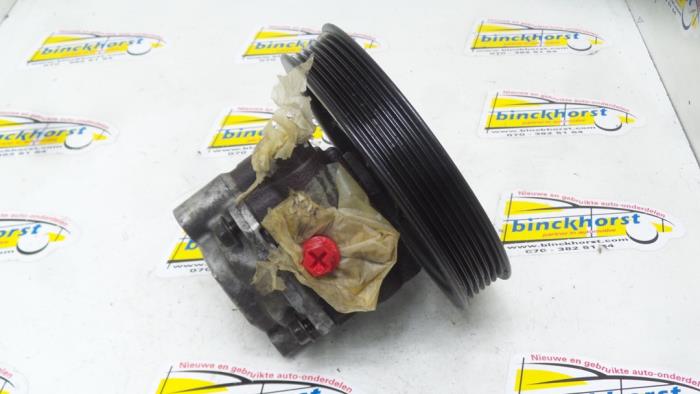 Usagé Pompe de direction Chrysler 300 M 2.7 V6 24V Prix € 84,00 Règlement à la marge proposé par Binckhorst BV