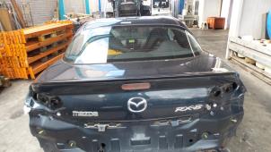 Usados Portón trasero Mazda RX-8 (SE17) HP M6 Precio € 157,50 Norma de margen ofrecido por Binckhorst BV