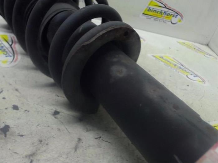 Front shock absorber rod, right from a Mazda RX-8 (SE17) HP M6 2004