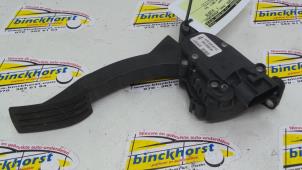 Used Accelerator pedal Ford Fusion 1.6 16V Price € 42,00 Margin scheme offered by Binckhorst BV