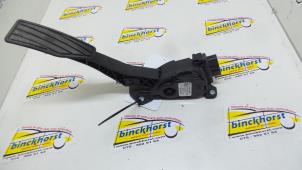 Used Accelerator pedal Nissan Pixo (D31S) 1.0 12V Price € 30,45 Margin scheme offered by Binckhorst BV