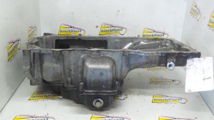 Usagé Couvercle carter Chevrolet Orlando (YYM/YYW) 2.0 D 16V Prix € 84,00 Règlement à la marge proposé par Binckhorst BV
