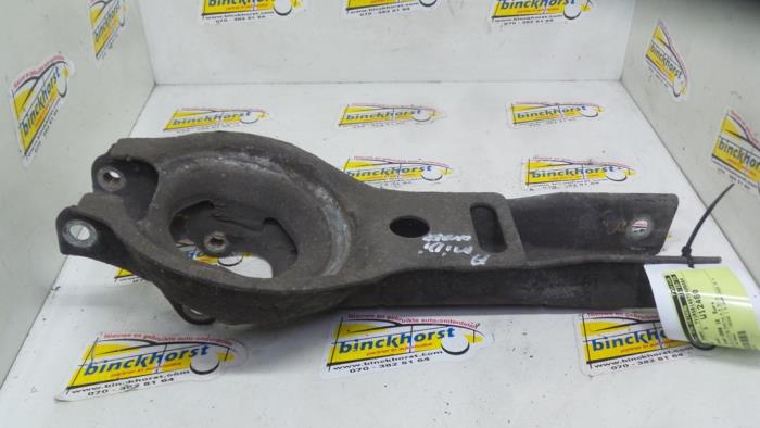 Lower wishbone, rear right from a Volvo S60 I (RS/HV) 2.4 20V 170 2008