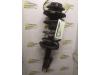 Front shock absorber rod, right from a Toyota Avensis (T22), 1997 / 2003 2.0 D-4D 16V, Combi/o, Diesel, 1.995cc, 81kW (110pk), FWD, 1CDFTV, 1999-10 / 2003-02, CDT220 2002