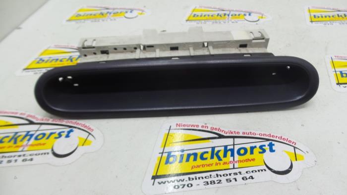 Begagnade Innerdisplay Renault Twingo (C06) 1.2 Pris € 26,25 Marginaltabell erbjuds av Binckhorst BV