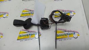 Used Wiper switch BMW 3 serie (E36/4) 316i Price € 21,00 Margin scheme offered by Binckhorst BV