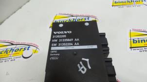 Usagé Ordinateur contrôle fonctionnel Volvo XC70 (BZ) 2.4 D5 20V 215 AWD Prix € 105,00 Règlement à la marge proposé par Binckhorst BV