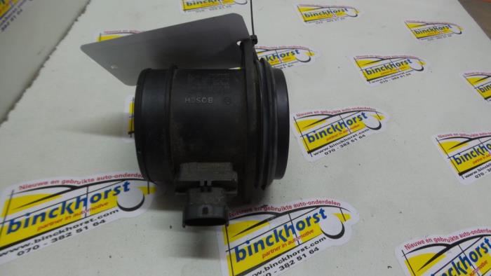 Airflow meter from a Volvo XC70 (BZ) 2.4 D5 20V 215 AWD 2011