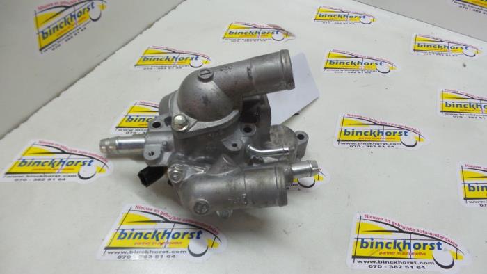 Thermostat housing Mitsubishi Outlander 2.0 16V PHEV 4x4