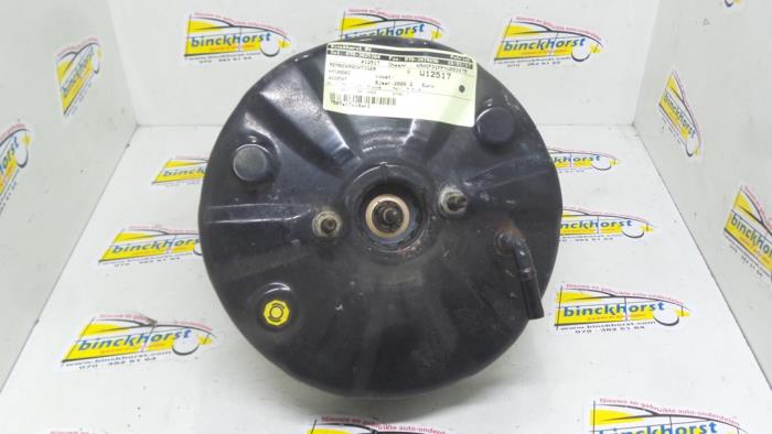 Usados Servofreno Hyundai Accent 1.3i 12V Precio € 42,00 Norma de margen ofrecido por Binckhorst BV