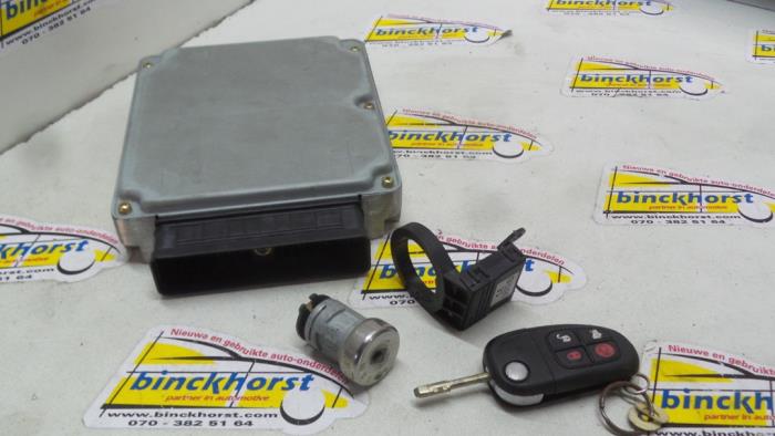 Used Ignition lock + computer Jaguar X-type 2.5 V6 24V Price € 157,50 Margin scheme offered by Binckhorst BV