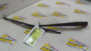 Used Rear wiper arm Suzuki Baleno (GA/GB) 1.8 16V Price € 10,50 Margin scheme offered by Binckhorst BV