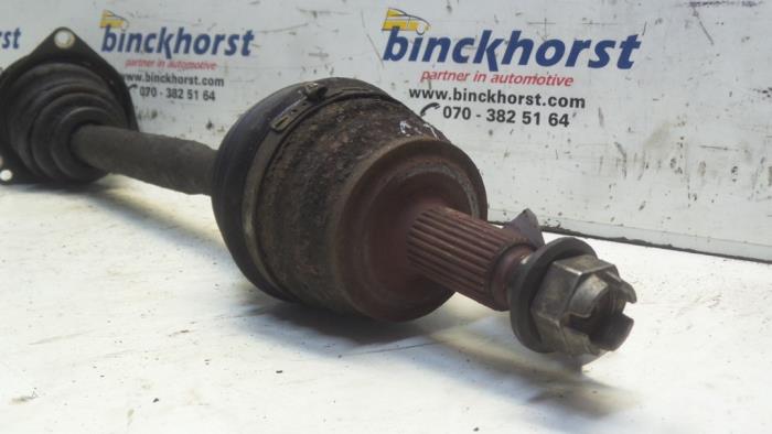 Drivaxel, vänster fram från en Renault Master II (FD/HD) 2.2 dCi 16V 2001
