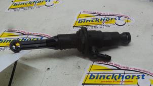 Used Clutch master cylinder Renault Master III (FD/HD) 2.2 dCi 16V Price € 31,50 Margin scheme offered by Binckhorst BV