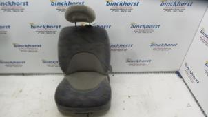 Używane Fotel prawy Citroen Xsara Picasso (CH) 1.8 16V Cena € 84,00 Procedura marży oferowane przez Binckhorst BV