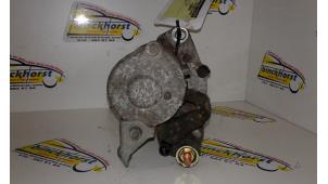 Anlasser van een Honda Accord (CC75/76) 2.0i 16V 1996