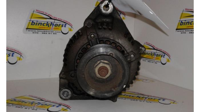 Usagé Dynamo Honda Accord (CC75/76) 2.0i 16V Prix € 42,00 Règlement à la marge proposé par Binckhorst BV