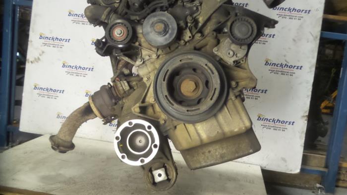 Engine from a Mercedes-Benz Vito (638.0) 2.2 CDI 108 16V 2001