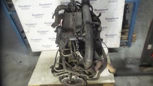 Engine from a Mercedes-Benz Vito (638.0) 2.2 CDI 108 16V 2001