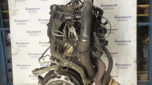 Engine from a Mercedes-Benz Vito (638.0) 2.2 CDI 108 16V 2001