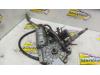 Mercedes-Benz Vito (638.0) 2.2 CDI 108 16V Scheibenwischermotor hinten