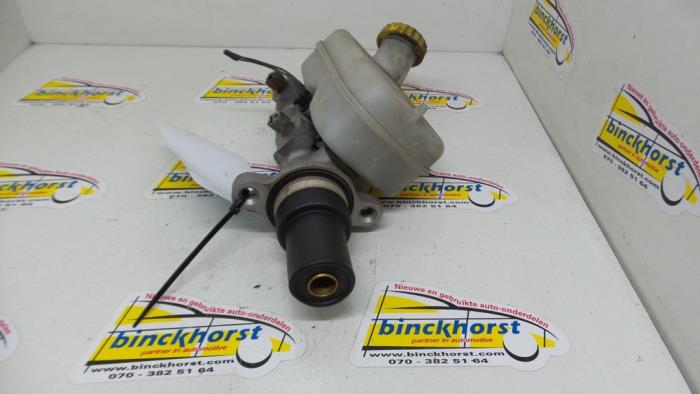 Gebrauchte Hauptbremszylinder Chrysler Voyager/Grand Voyager (RG/RS) 2.5 CRD 16V Preis € 52,50 Margenregelung angeboten von Binckhorst BV