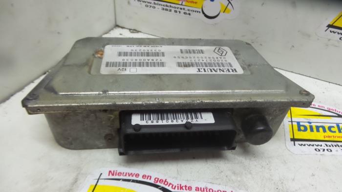 Used Automatic gearbox computer Renault Espace (JK) 2.0 16V Turbo Price € 105,00 Margin scheme offered by Binckhorst BV