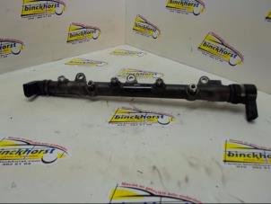 Used Fuel injector nozzle BMW 3 serie Touring (E46/3) 318d 16V Price € 40,95 Margin scheme offered by Binckhorst BV