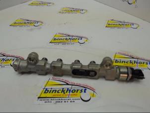 Used Fuel injector nozzle Renault Trafic New (FL) 2.5 dCi 16V 135 Price € 131,25 Margin scheme offered by Binckhorst BV