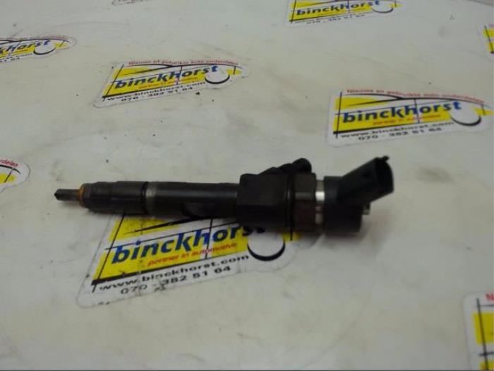 Usagé Injecteurs Renault Laguna II Grandtour (KG) 1.9 dCi 100 Prix € 78,75 Règlement à la marge proposé par Binckhorst BV