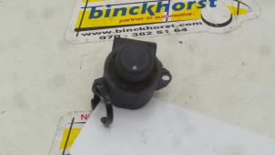 Used Mirror switch Renault Espace (JE) 2.0i 16V Price € 10,50 Margin scheme offered by Binckhorst BV