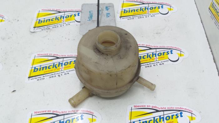 Begagnade Styrservotank Kia Rio (DC22/24) 1.5 RS,LS 16V Pris € 15,75 Marginaltabell erbjuds av Binckhorst BV