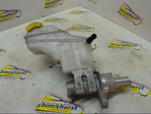 Used Master cylinder Fiat Grande Punto (199) 1.2 Price € 19,95 Margin scheme offered by Binckhorst BV