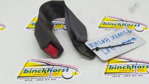 Used Rear seatbelt buckle, left Mazda Xedos 6 1.6i 16V Price € 21,00 Margin scheme offered by Binckhorst BV