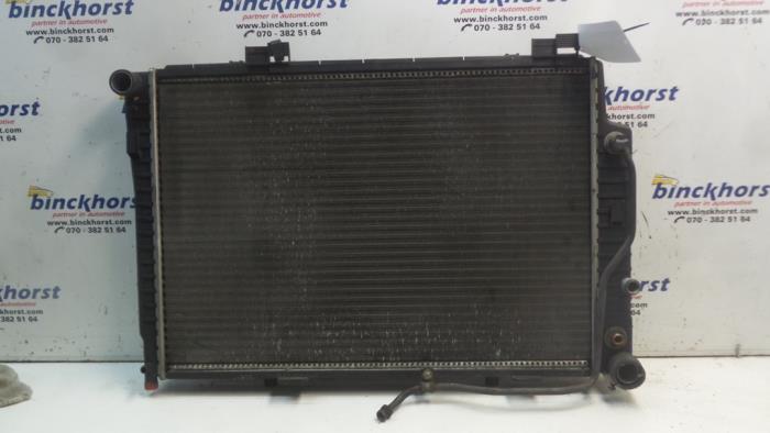 Used Radiator Mercedes CLK (R208) 3.2 320 V6 18V Price € 52,50 Margin scheme offered by Binckhorst BV