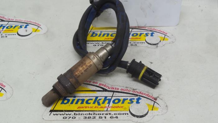 Usagé Sonde lambda Mercedes CLK (R208) 3.2 320 V6 18V Prix € 31,50 Règlement à la marge proposé par Binckhorst BV