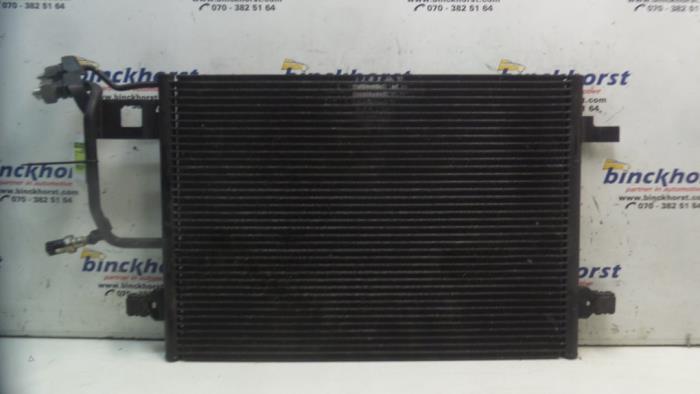 Usagé Radiateur clim Audi A6 Avant (C5) 2.4 V6 30V Prix € 51,45 Règlement à la marge proposé par Binckhorst BV