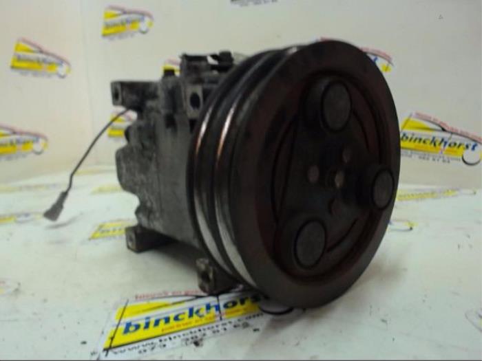 Usagé Compresseur de clim Mazda 323 Fastbreak (BJ14) 2.0 DiTD 16V Prix € 84,00 Règlement à la marge proposé par Binckhorst BV