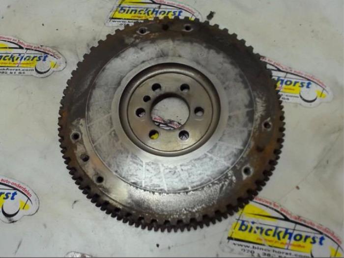 Used Flywheel Peugeot 1007 (KM) 1.4 Price € 52,50 Margin scheme offered by Binckhorst BV