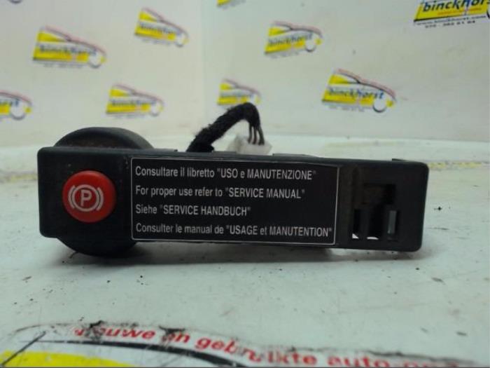 Gebrauchte Handbremse Schalter Lancia Thesis (841) 2.0 Turbo 20V Preis € 26,25 Margenregelung angeboten von Binckhorst BV